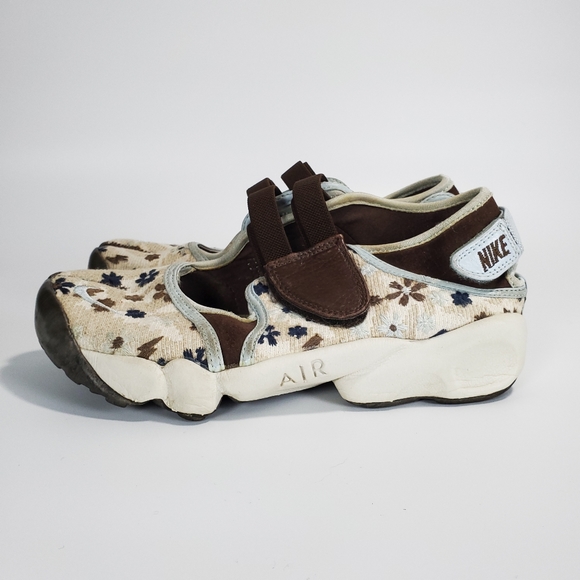 Rare Nike Air Rift Floral Embroidered Split Toe Shoes Size 8 - Picture 3 of 12